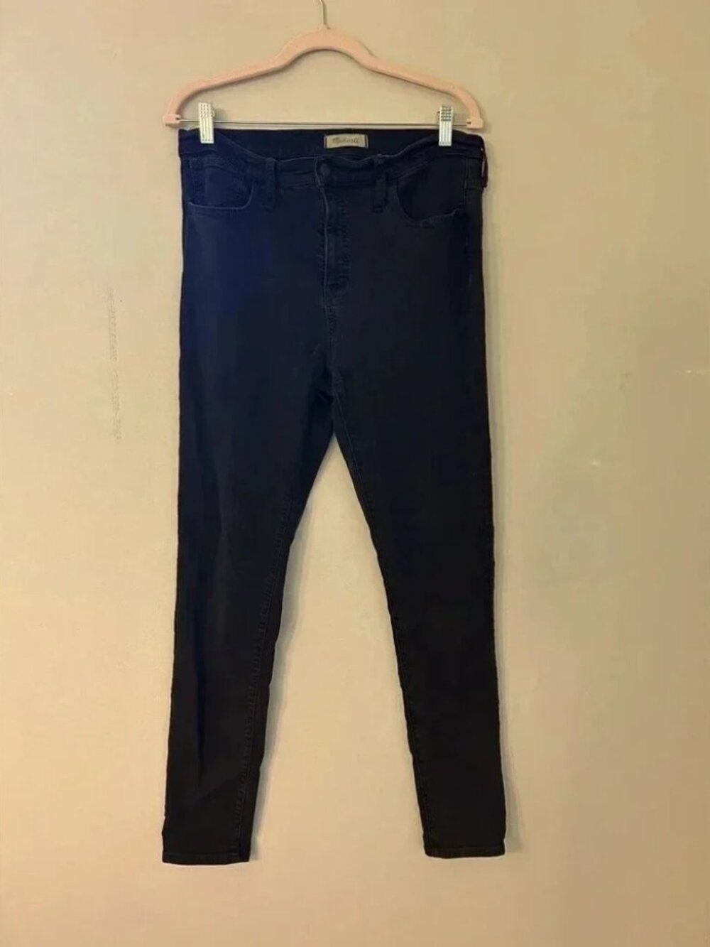 Madewell Black Denim Roadtripper skinny jeans size 31T